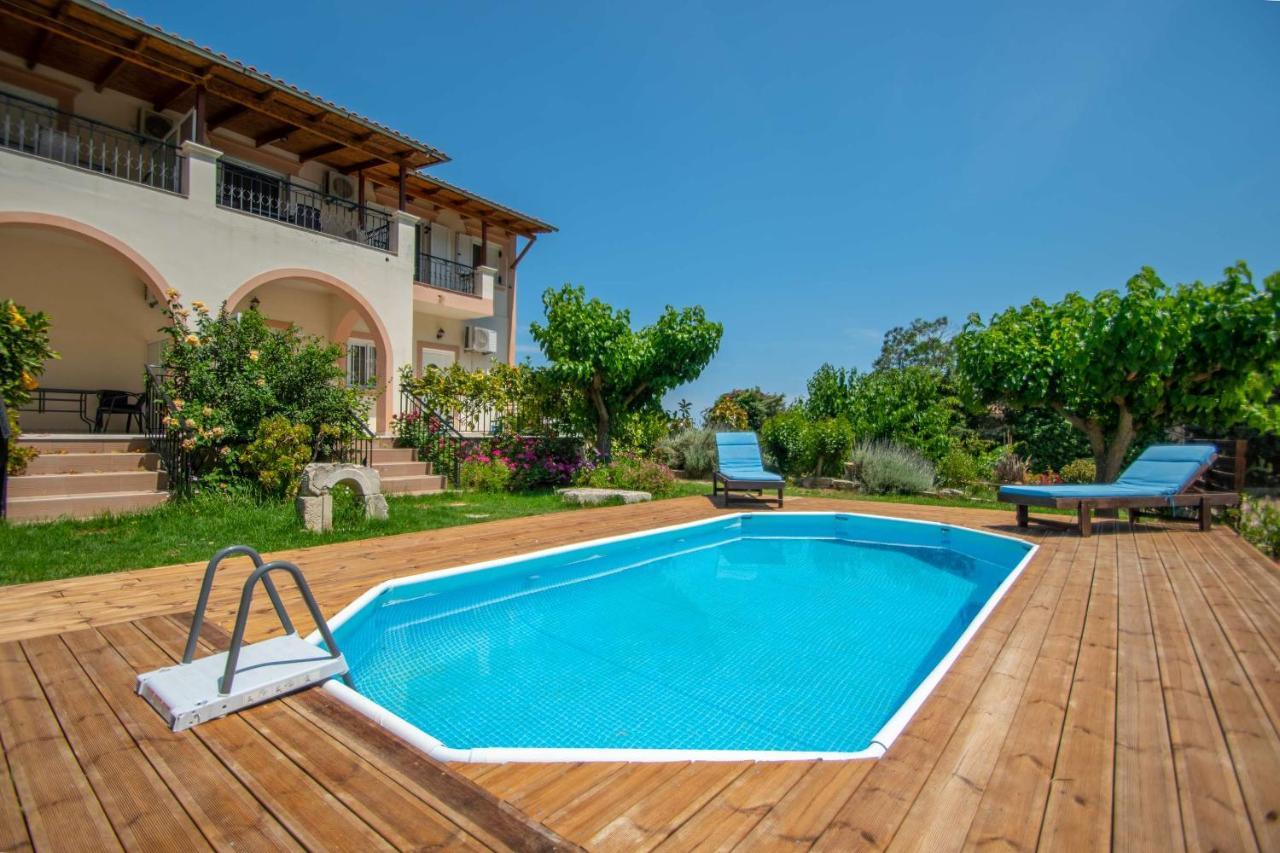 Family Private Homes & Sea View Apartamento
