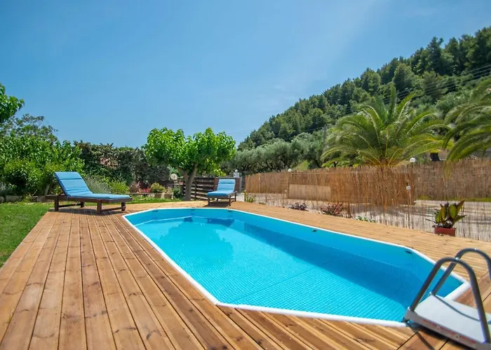 Family Private Homes & Sea View